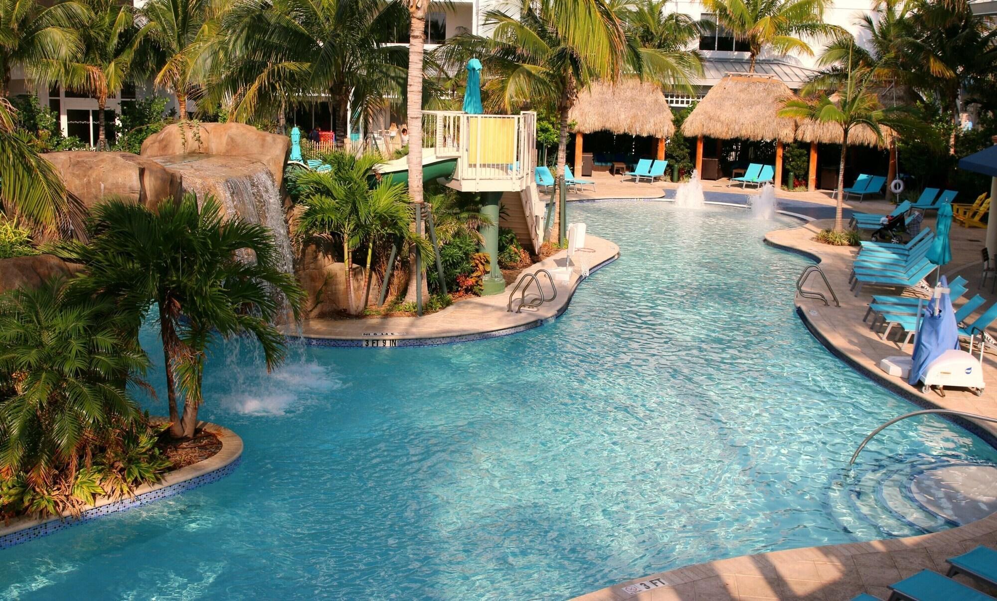 Margaritaville Beach Resort Nassau Exterior photo